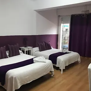 2* Pensión Muntaner