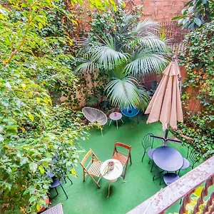  Hostal Casa Barcelo